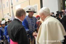estn str OS SR na audiencii u sv. Otca Benedikta XVI 